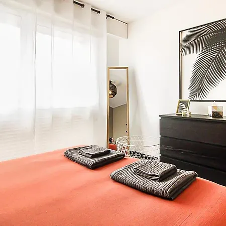 Apartment Homey Concorde - New / Free Parking / En Face Du Parc D'annemasse / A 1 Min Du Tram / Grand / Proche Geneve