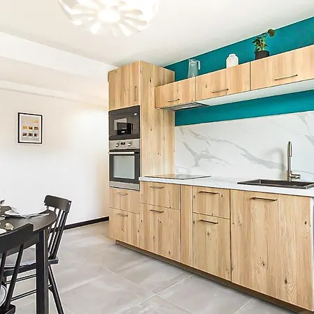 Homey Concorde - New / Free Parking / En Face Du Parc D'annemasse / A 1 Min Du Tram / Grand / Proche Geneve Apartment Annemasse